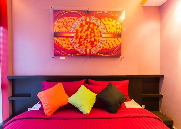 Third Rock 3* Bangkok