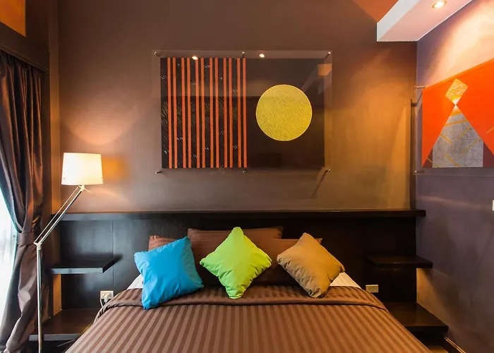 Bed & Breakfast Third Rock Bangkok