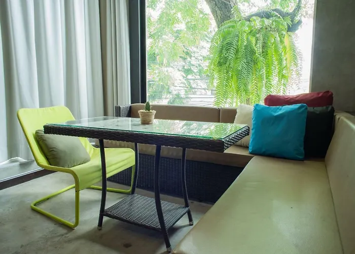 Third Rock 3* Bangkok